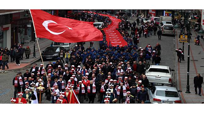 Rize'de Sarıkamış Şehitleri İçin Anma Yürüyüşü Düzenlendi