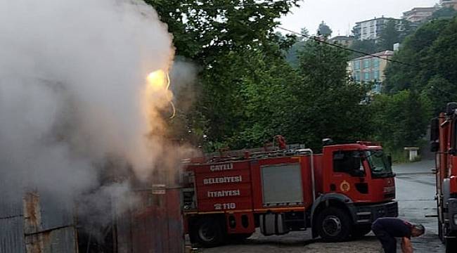 Rize'de Şantiye Yangını